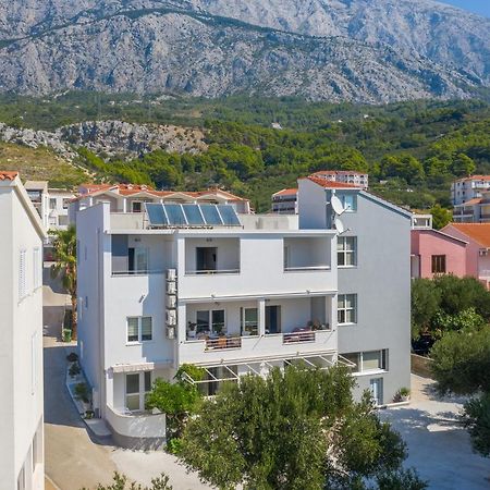 Apartmants Sestic Tučepi Esterno foto