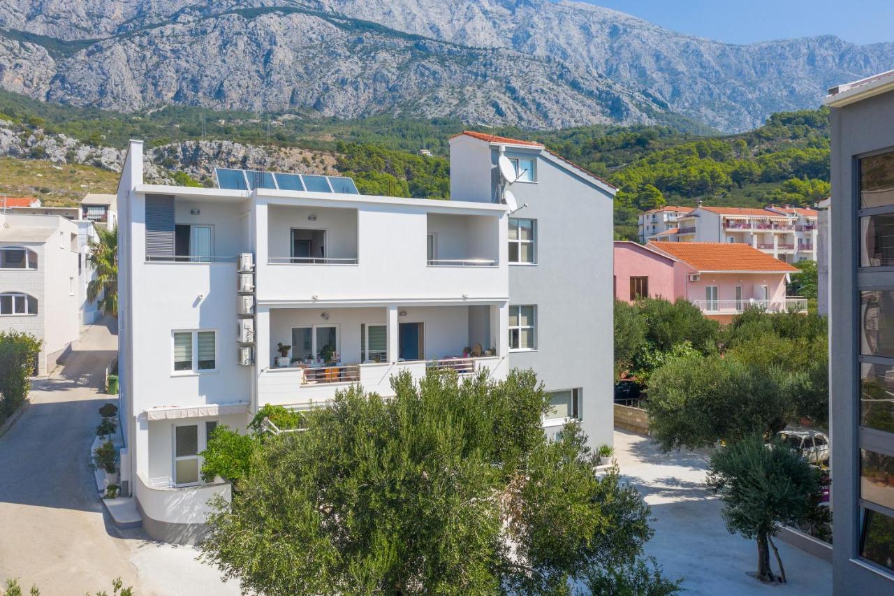 Apartmants Sestic Tučepi Esterno foto