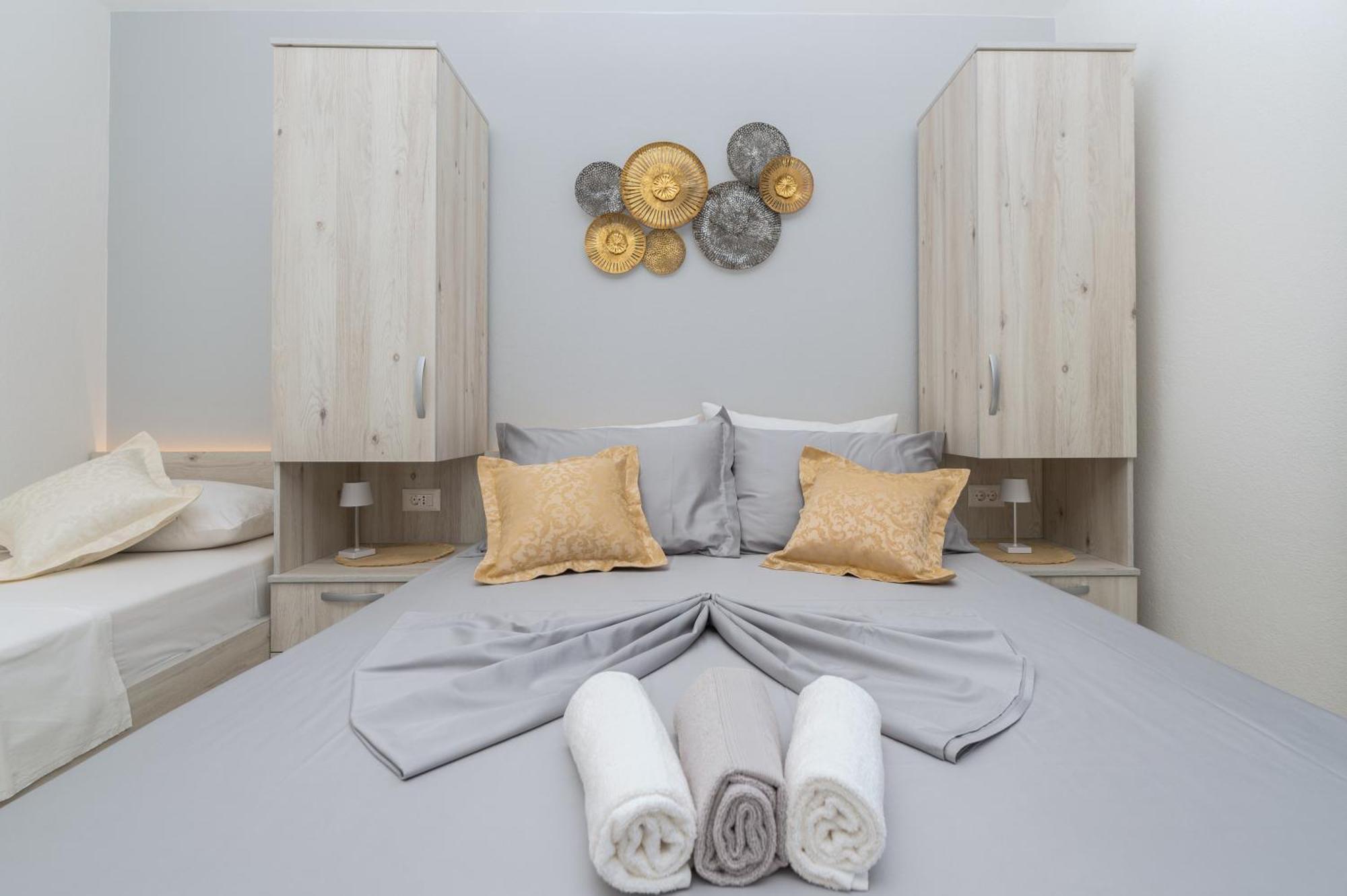 Apartmants Sestic Tučepi Esterno foto