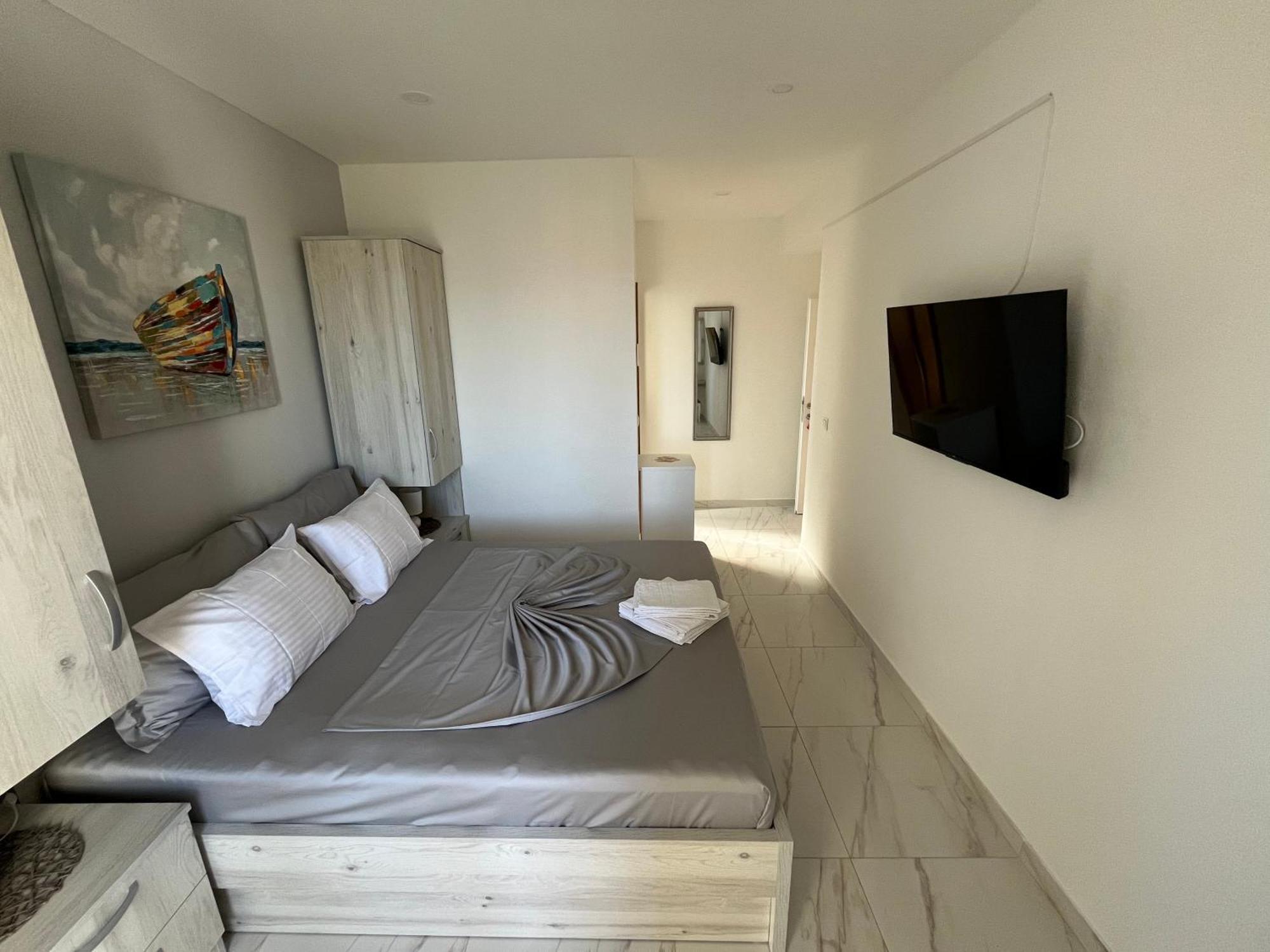 Apartmants Sestic Tučepi Esterno foto